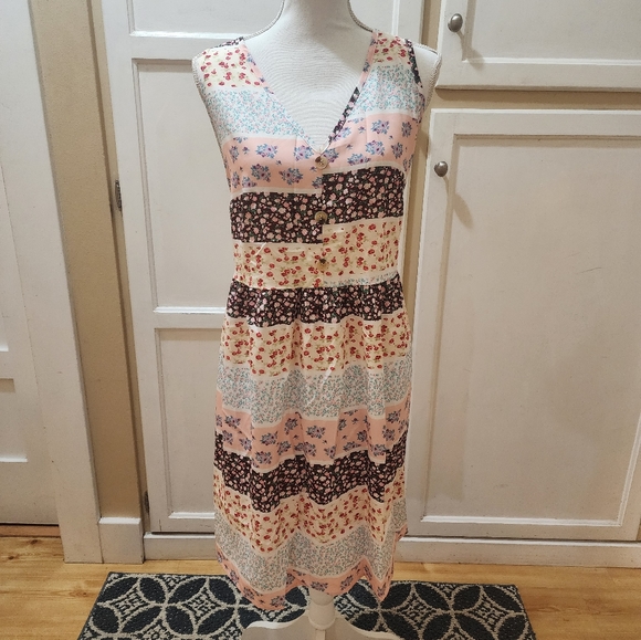 SHEIN Women's LUNE Ditsy Floral Print Sleeveless Dress NWT - Picture 6 of 13